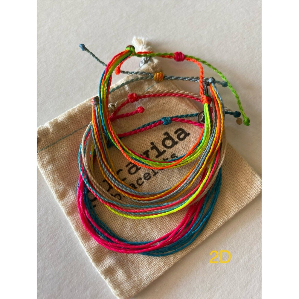 Pura Vida Bracelet 2D